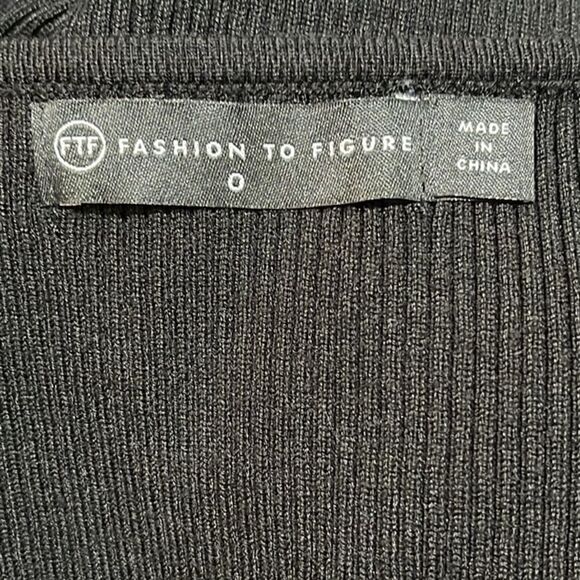 FTF V-Neck Ribbed Knit Cutout Sweater - Picture 9 of 11